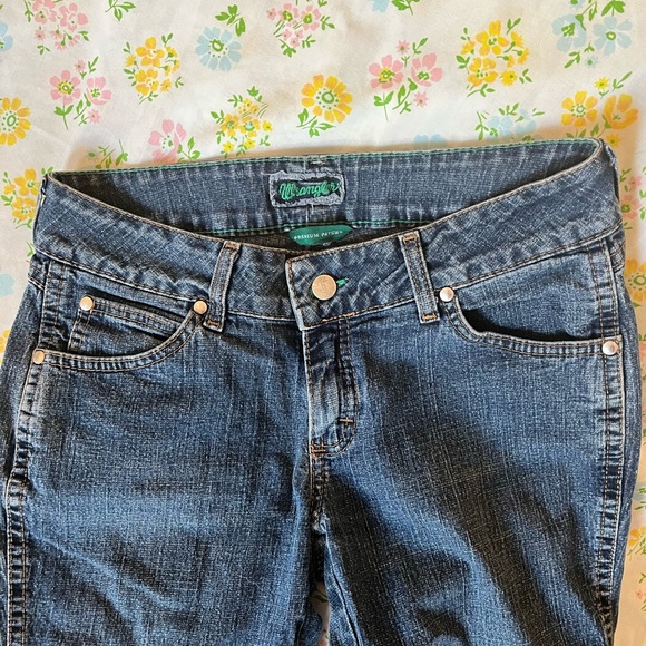 Wrangler bootcut Jeans - Picture 3 of 9